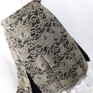 TORY BURCH! TAUPE BEIGE EMBROIDERED LACE, BLACK CHIFFON "CHEER" SKIRT! SZ 0